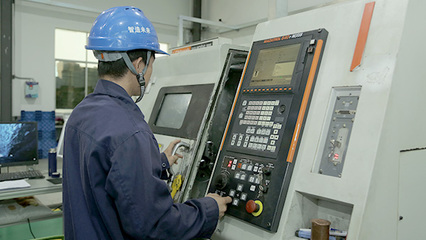 走進德剛精工 模具制造的藝術與創新